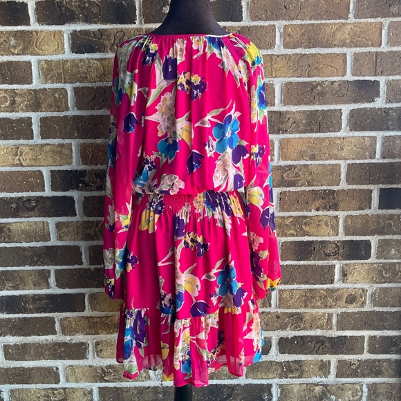 Lauren Ralph Lauren
Floral Crinkle Georgette Long-Sleeve Dress - Picture 9 of 12